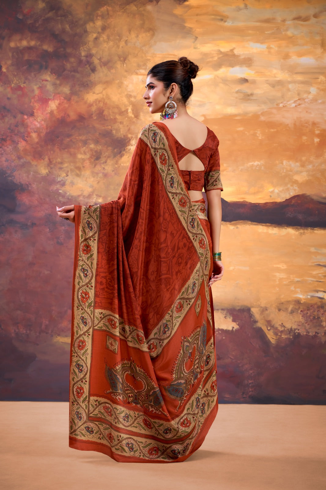 Elegant Printed Saree For Women